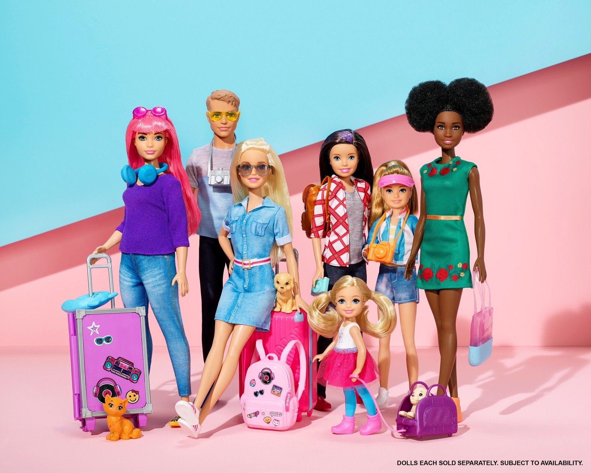 Barbie Travel Doll, Blonde, with Puppy, Opening Suitcase, Stickers and 10+ Accessories, for 3 to 7 Year Olds - wide 2