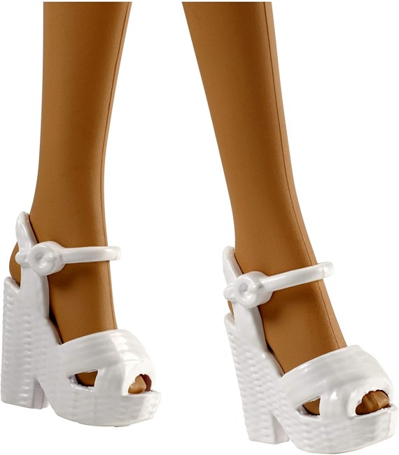 Barbie - Doll & Shoes (FVJ42)