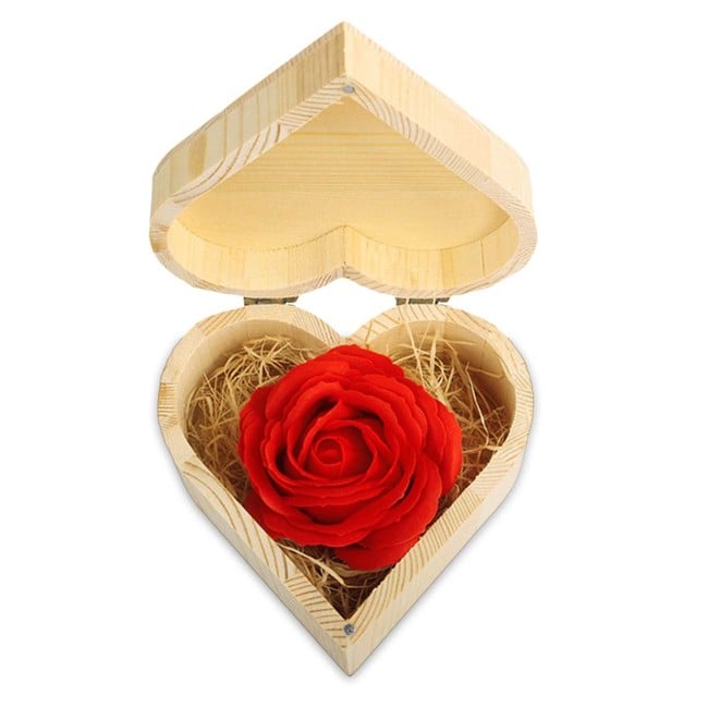 Red Soap Rose Heart Box (04469)