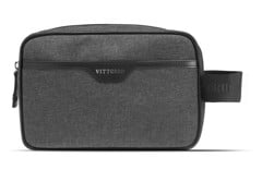 Vittorio - Washbag 100% Recycled Plastic - Grey