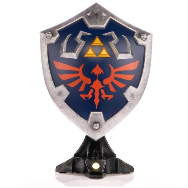 First4Figures - Hylian Shield (The Legend Of Zelda: Breath Of The Wild)(Collectors) PVC