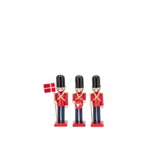 Celebrate - Set of 3 Guards - 15 cm (27627)