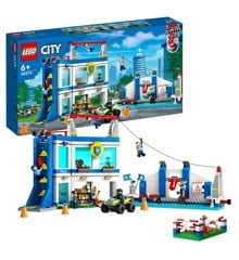 LEGO City - Politiskolens Træningsområde (60372)