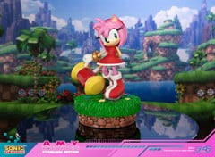 Sonic The Hedgehog (Amy Rose) RESIN Statue