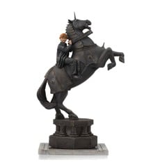 Harry Potter - Ron Weasley at the Wizard Chess Statue Delux Art Scale 1/10
