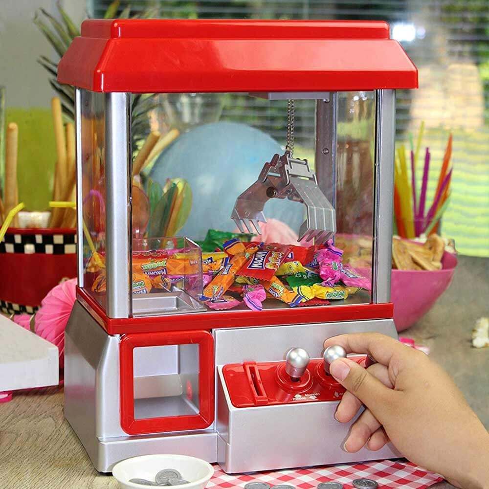 Goods+Gadgets Spieltisch Candy Grabber Supreme, (Süßigkeitenautomat  Süßigkeiten Greifautomat), Spielautomat mit USB-Kabel