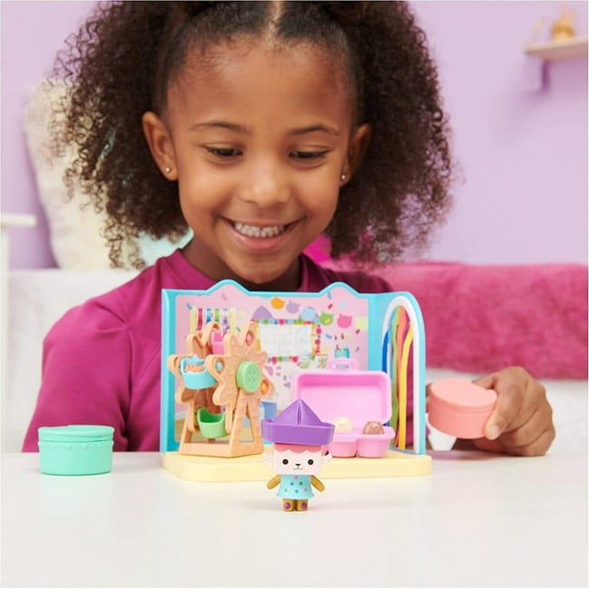 Gabby's Dollhouse - Deluxe Room - Craft Room (6064151)