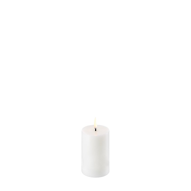 Uyuni - LED pillar candle - Nordic white - 5x7,5 cm (UL-PI-NW0506)