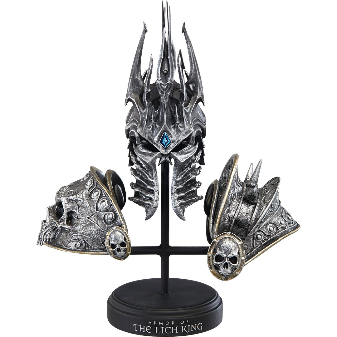 Blizzard - World of Warcraft - Iconic Helm&Armor of Lich King Replica - Fan-shop