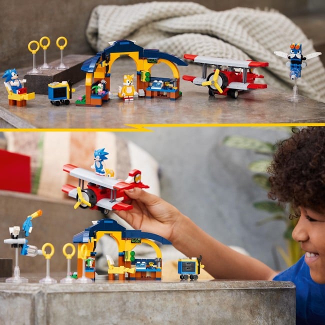LEGO Sonic - Tails' Workshop and Tornado Plane (76991)