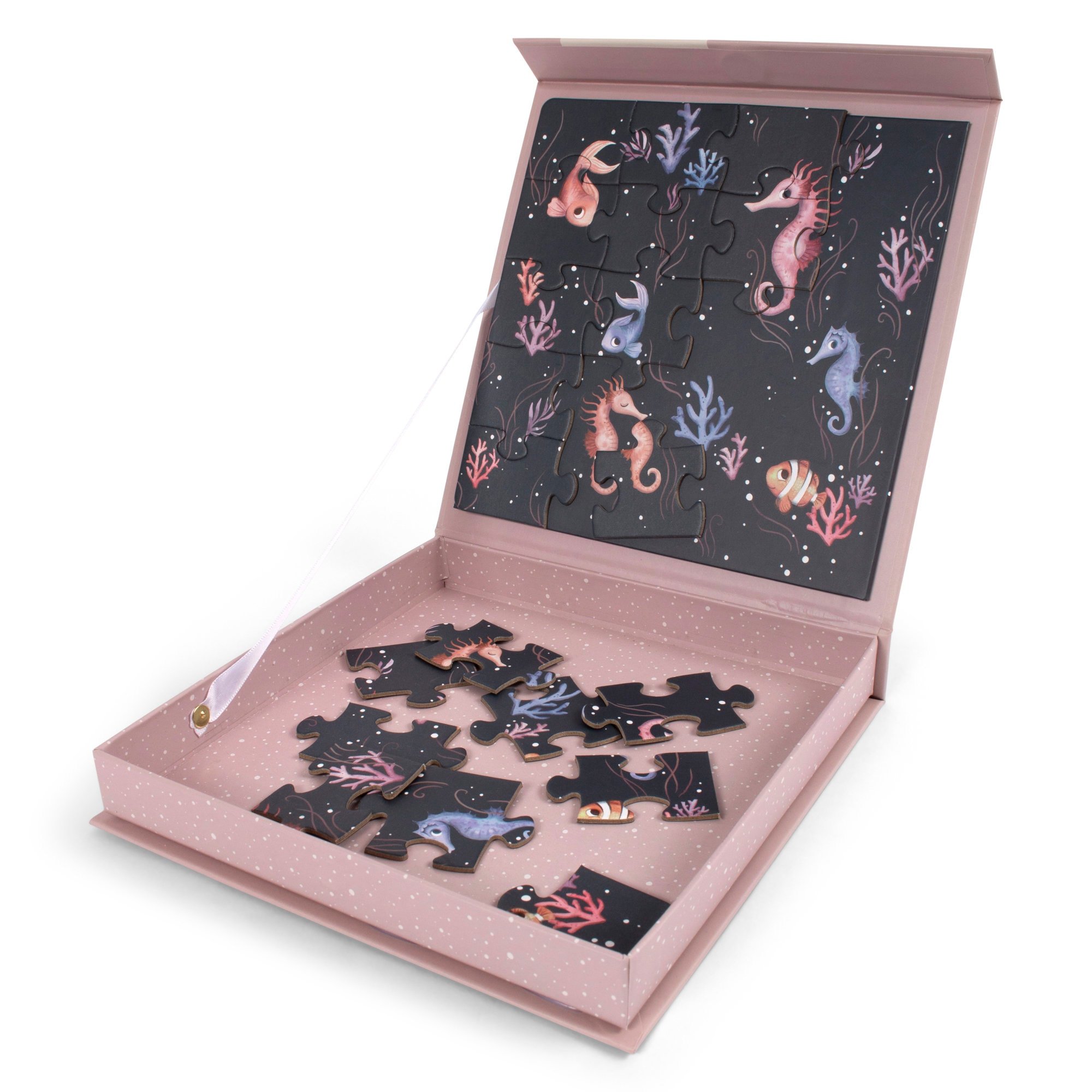 FILIBABBA - Magnetic games - Seahorse puzzle - (FI-03042) - Leker