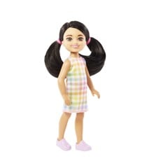 Barbie - Chelsea and Friends Doll - Plaid Dress With Black Hair (HKD91)