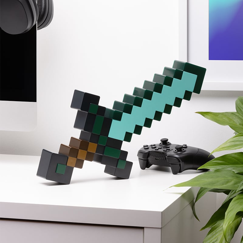 Minecraft - Diamond Sword Light