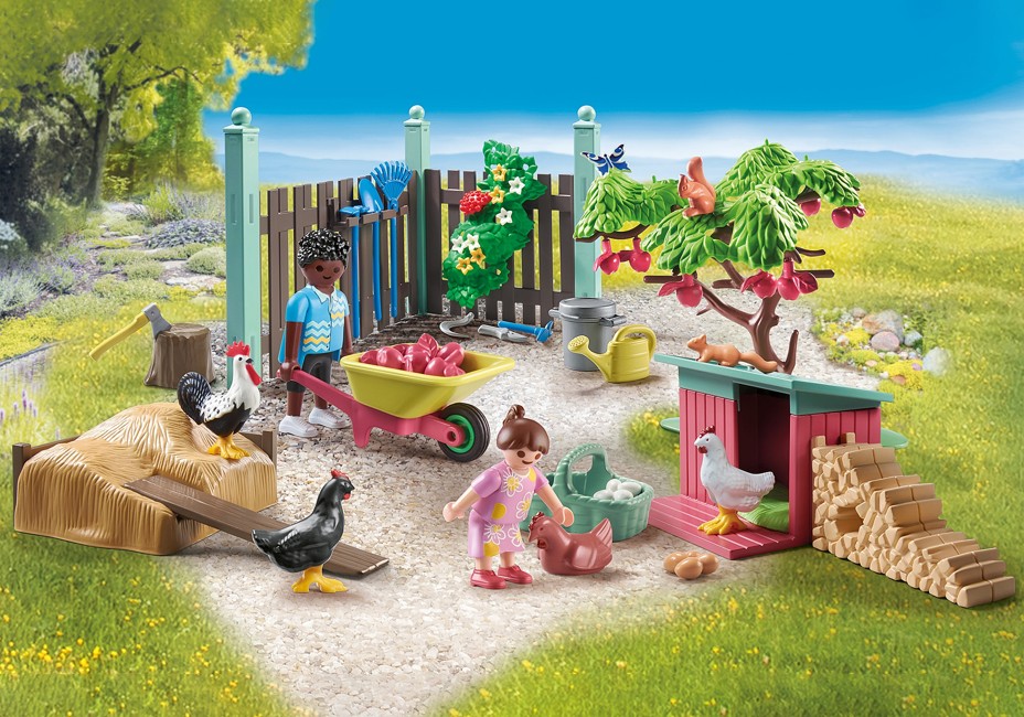 Playmobil - Little Chicken Farm in the Tiny House garden (71510)