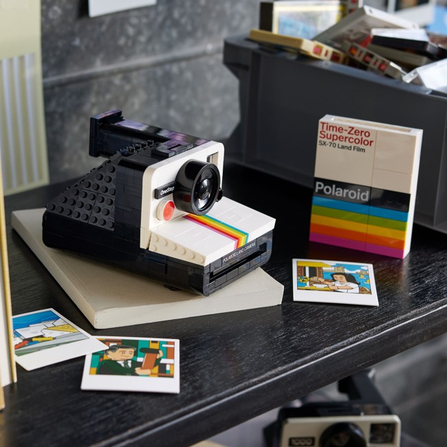 LEGO Ideas - Polaroid OneStep SX-70 Camera (21345)