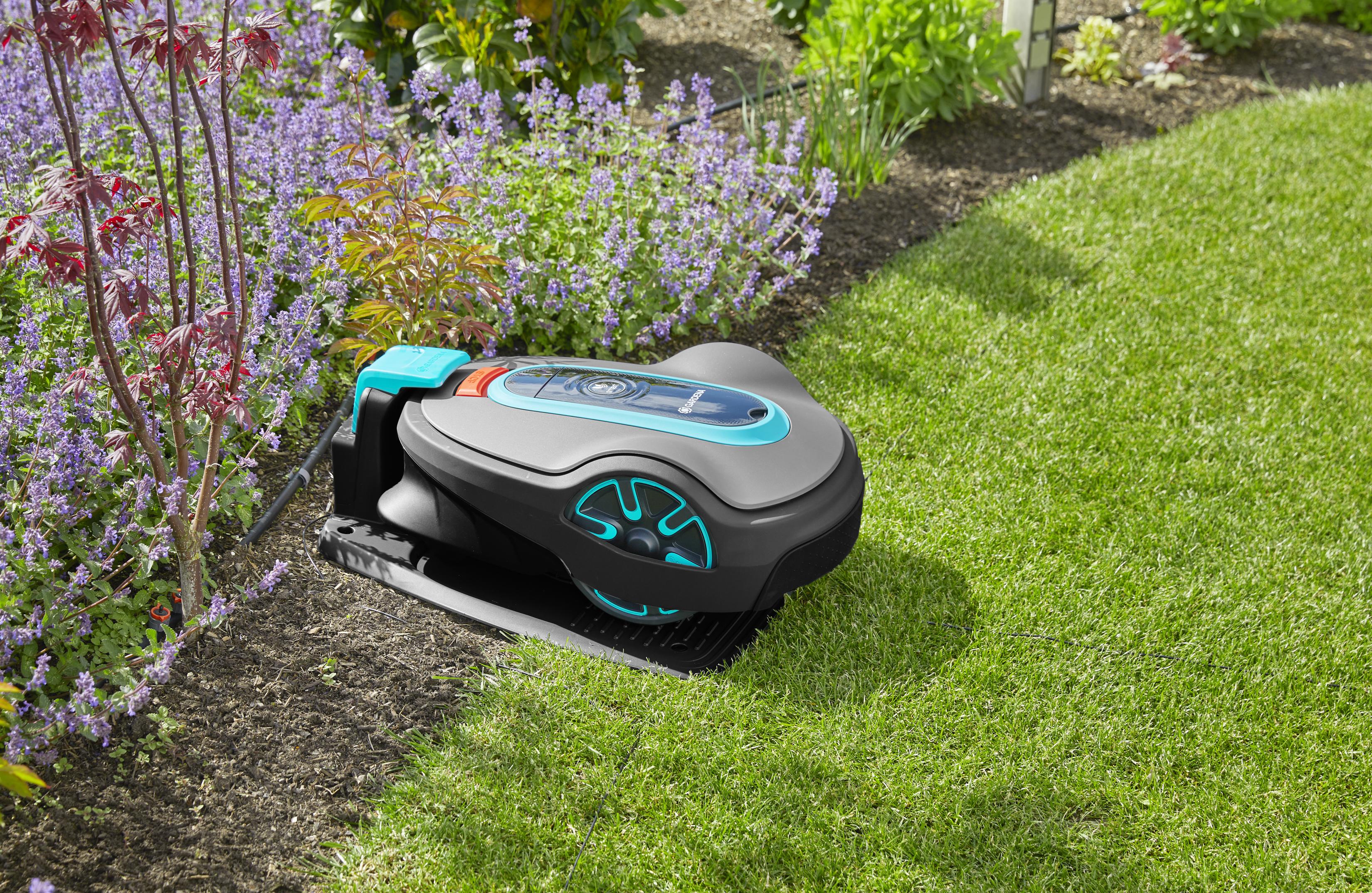 Gardena Robotic lawn-mower smart SILENO life, 1500 m² sett thumbnail-4