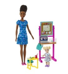 Barbie - Careers Nurturing Playset (DHB63)