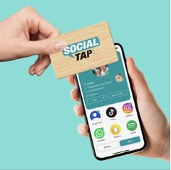 Social Taps - Bamboo Card