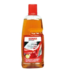 SONAX Gloss Shampoo 1L.