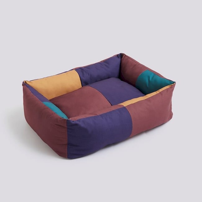 HAY - Dog Bed Large Burgundy green 75x96cm