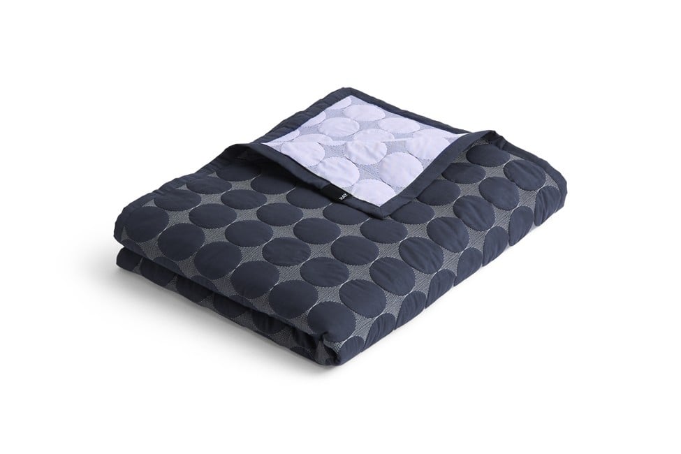 HAY - Mega Dot Organic Bed cover W195 X L245 Midnight blue