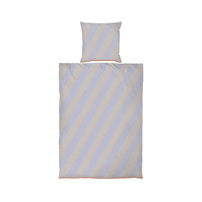 Mette Ditmer - DIAGONAL Bedding 140 x 200 cm - Light blue