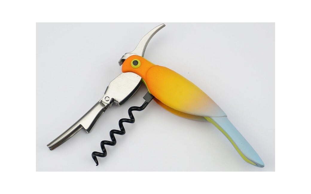 Winkee - Corkscrew Parrot