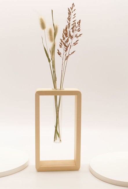 Winkee - Lab Tube Vase - Single