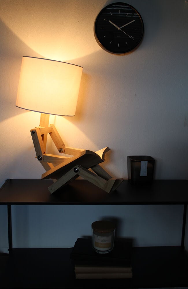 Emil sittende lampe