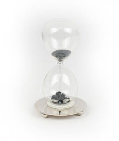 Winkee - Hourglass - Magical Hour Glass