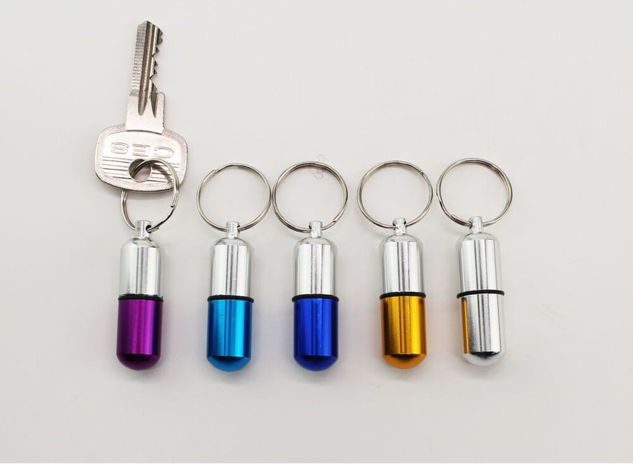 Winkee - Keychain for pills - Mini