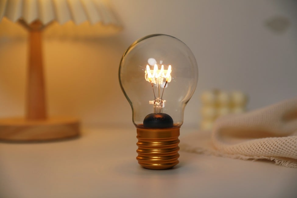 iTotal - Bulb-shaped light - Classic