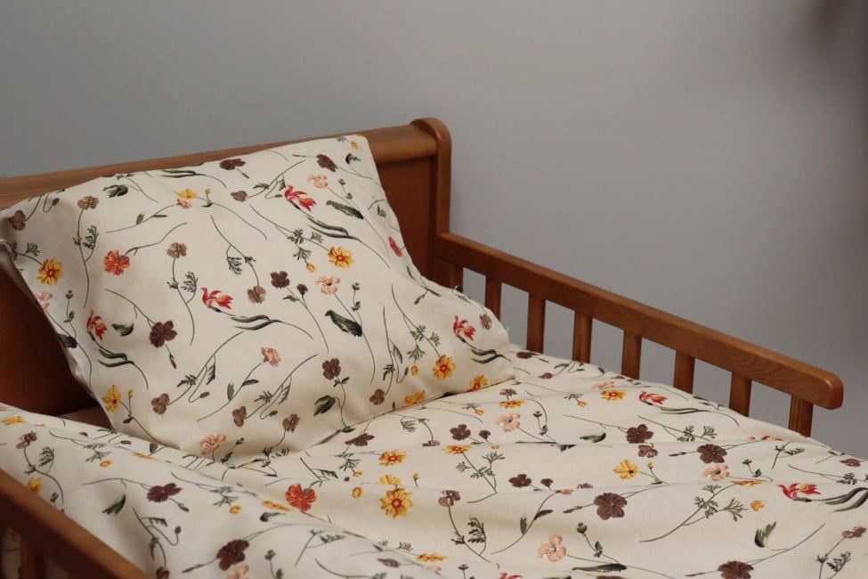 By Mats - Bed Linen Junior Size 100 x 140 cm - Spring Flowers (MAT133)