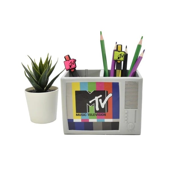 Pyramid International - MTV Desk Tidy