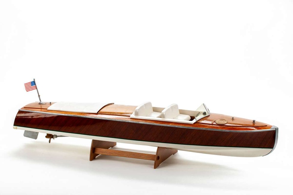 Billing Boats - BB710 Pienoismallimatkustajalaiva Kokoamispakkaus 1:15 - (428363)