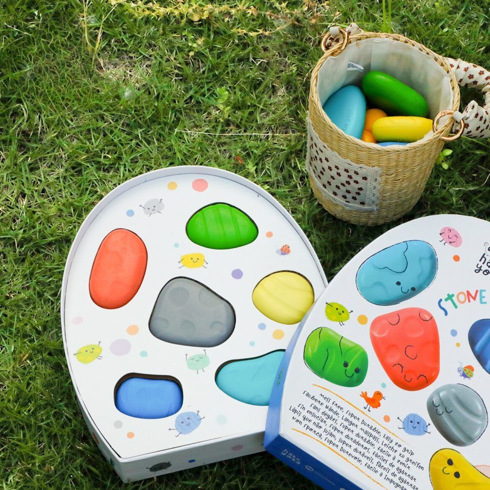 Haku Yoka - Shaped Crayons - Stone Stack Crayons (59CP233115)