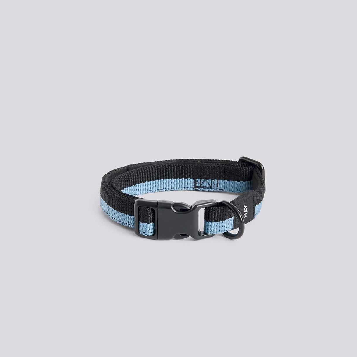 HAY - Halsbånd til hund - M/L - blå/sort