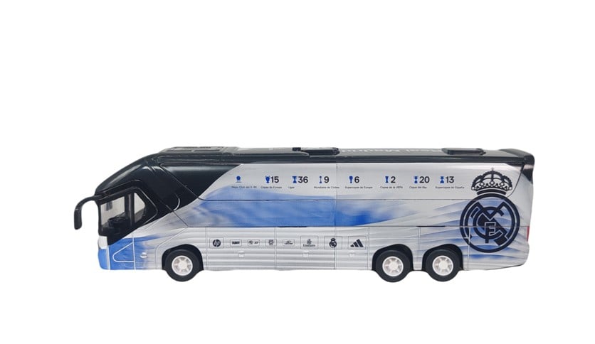 Real Madrid – Bus (16669)