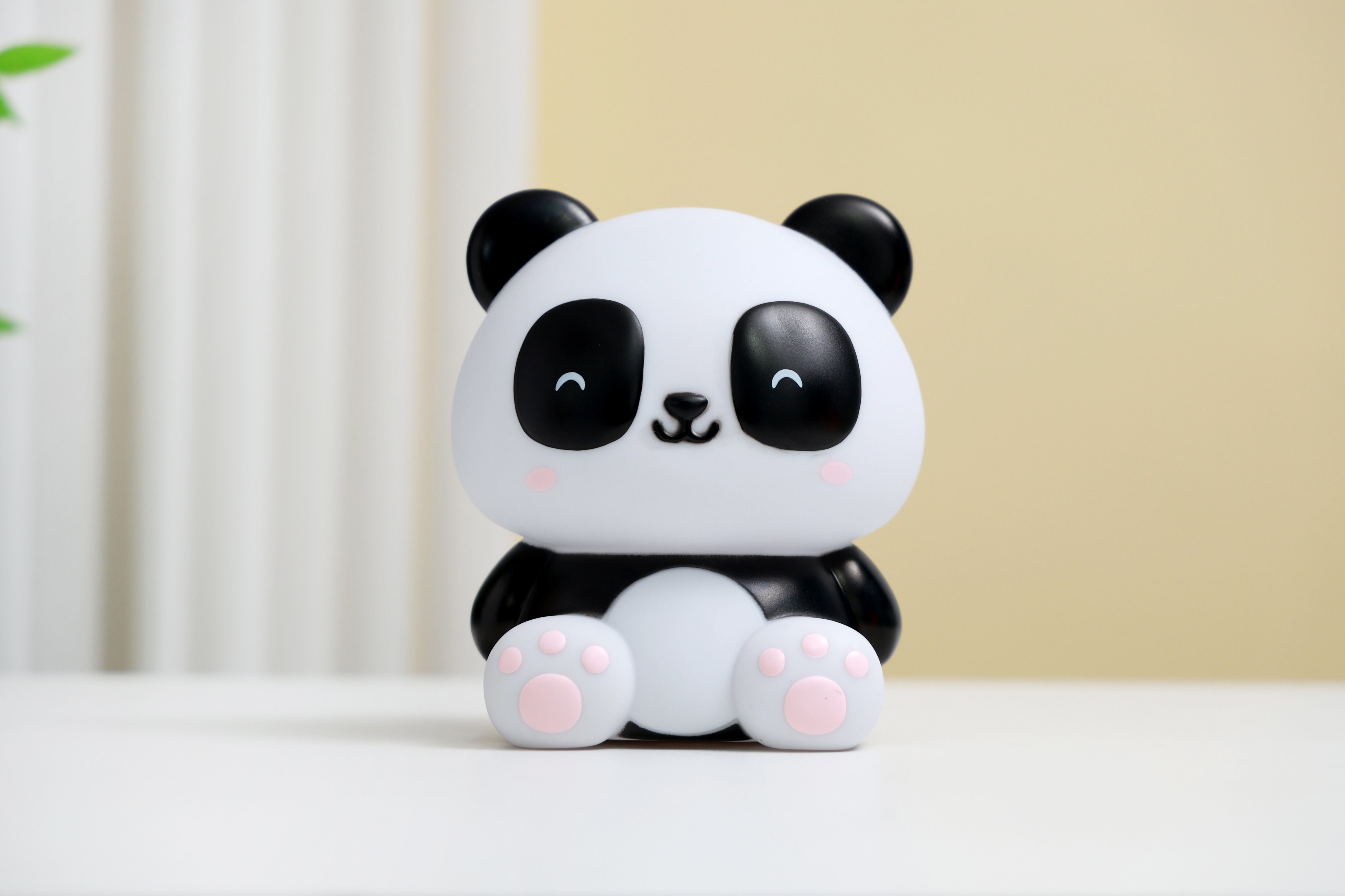 iTotal - Natlampe - Pandastic
