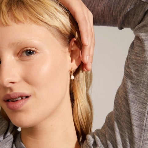 PILGRIM - BERTHE Pearl Hoop Earrings - Gold-Plated - 20 mm