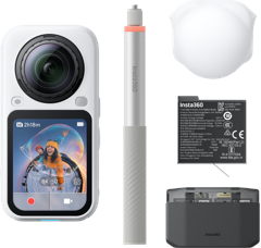 Insta360 - X6 Bundle 8K 360° Actionkamera - Ekstra Batteri & Selfiestang