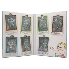 Fallout - Limited Edition S.P.E.C.I.A.L. Perk Card Ingot Collector’s Album - Album: 158x220x18mm, Ingot: 75x50mm