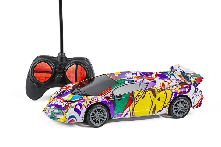 TOYMAX - Graffiti Racing car R/C w/light 1:20, 27MHz (534642)