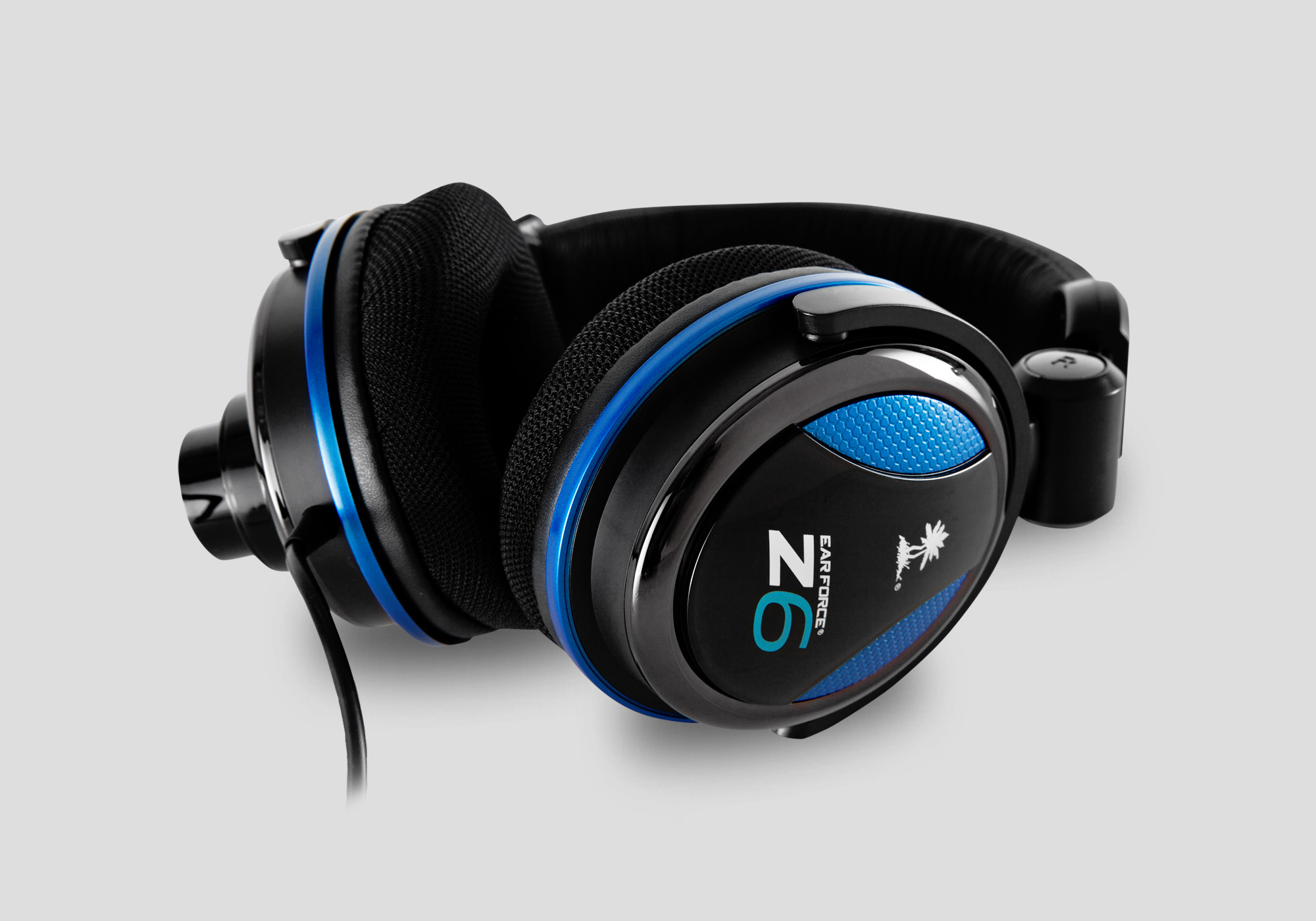 turtle beach ear force z6a