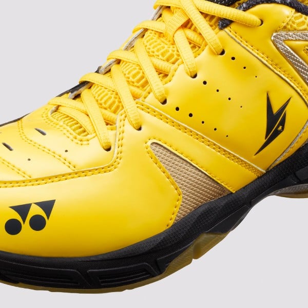 yonex badminton shoes lin dan