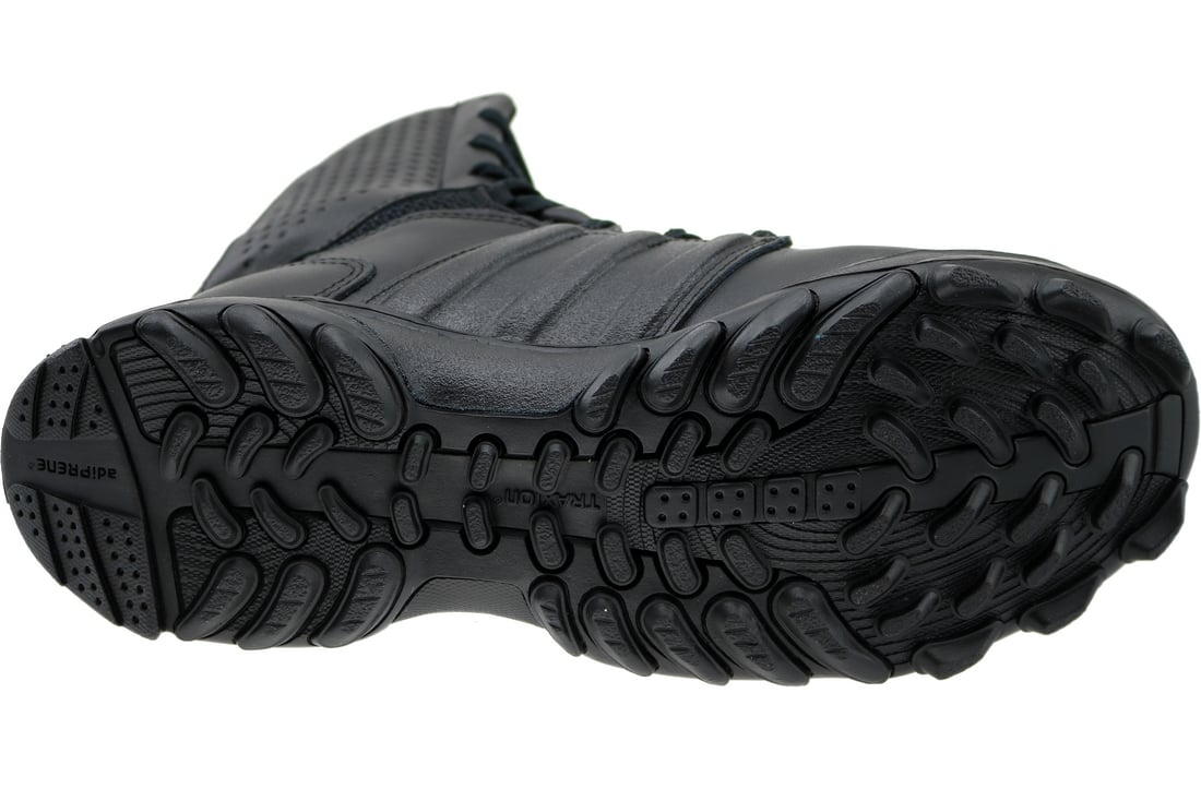 trekking shoes black