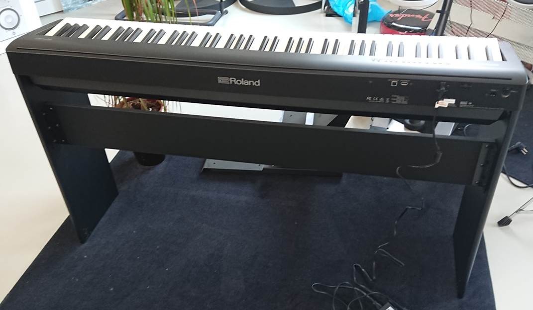 Kaufe Roland Fp 30 Digital Piano Home Bundle 1 Black Demo