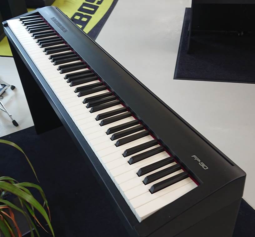 Koop Roland Fp 30 Digital Piano Home Bundle 1 Black Demo Koop Roland Fp 30 Digital Piano Home Bundle 1 Black Demo