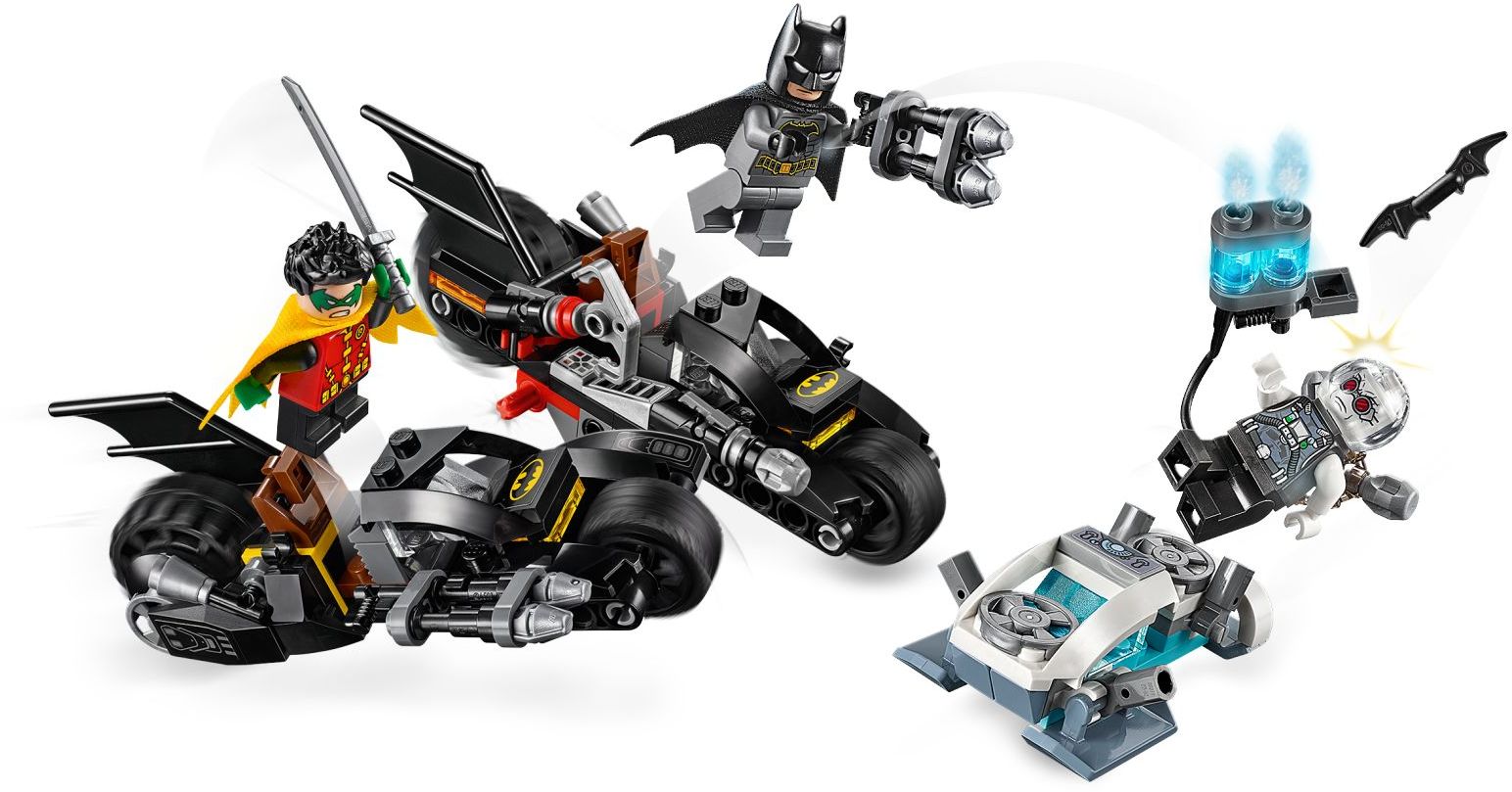 Mr. Freeze Batcycle Battle (76118 Mr. Freeze™ Batcycle™ Battle 76118