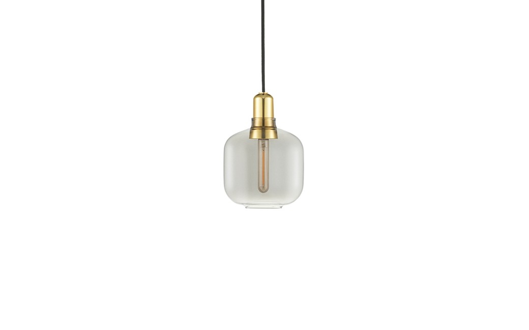Normann Copenhagen - Amp Lampe Small - Røget/Messing